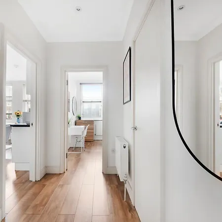 Family Friendly - Stylish Kentish Town Apartment London Exterior photo
