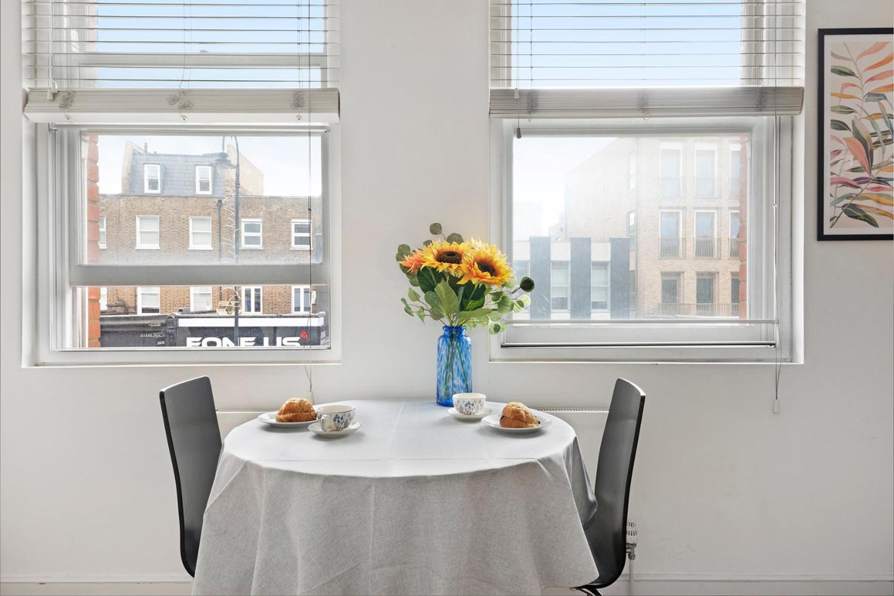 Family Friendly - Stylish Kentish Town