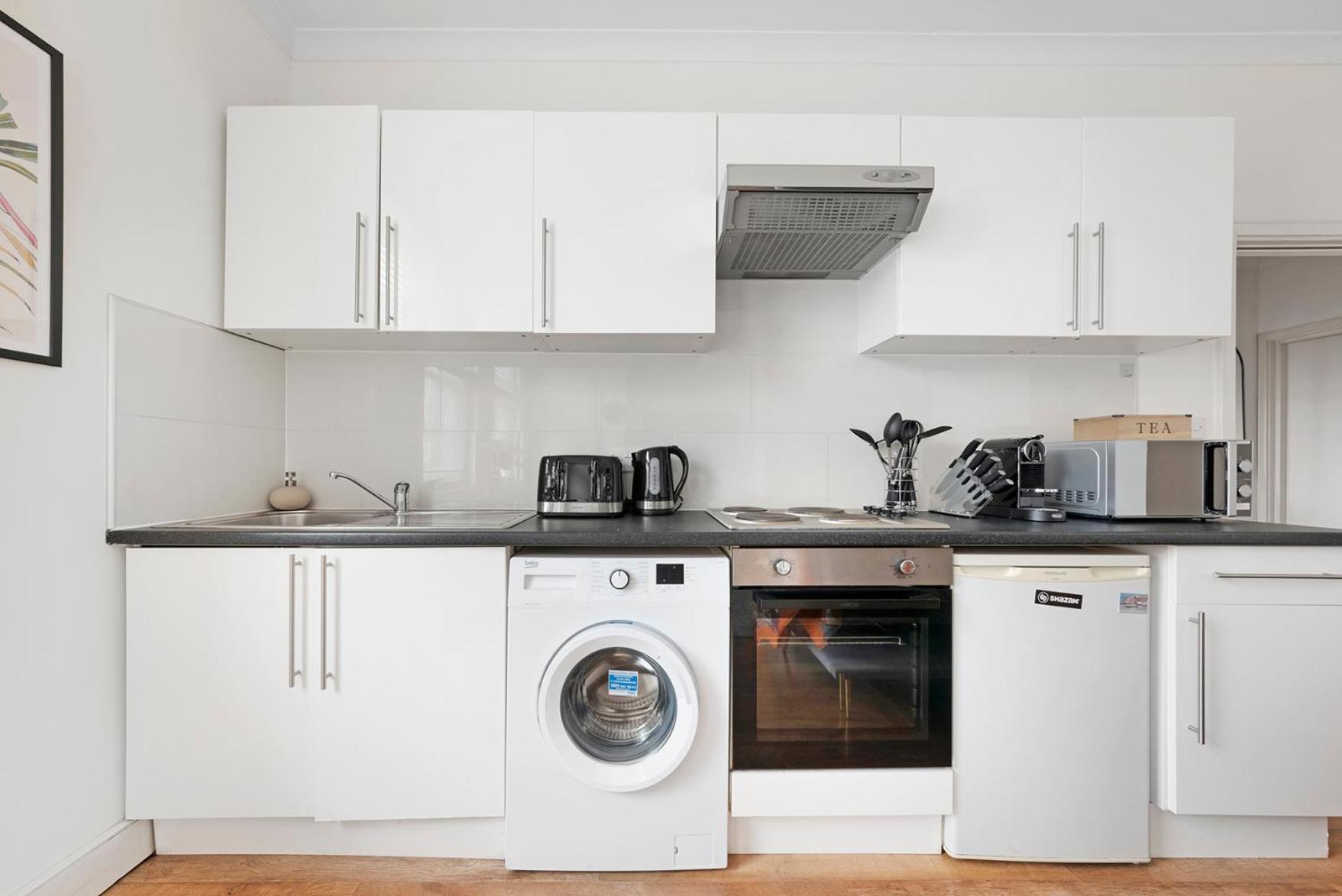 Family Friendly - Stylish Kentish Town Apartment *